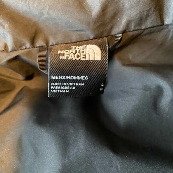 Mens North Face Jacket - Picture 2 of 6